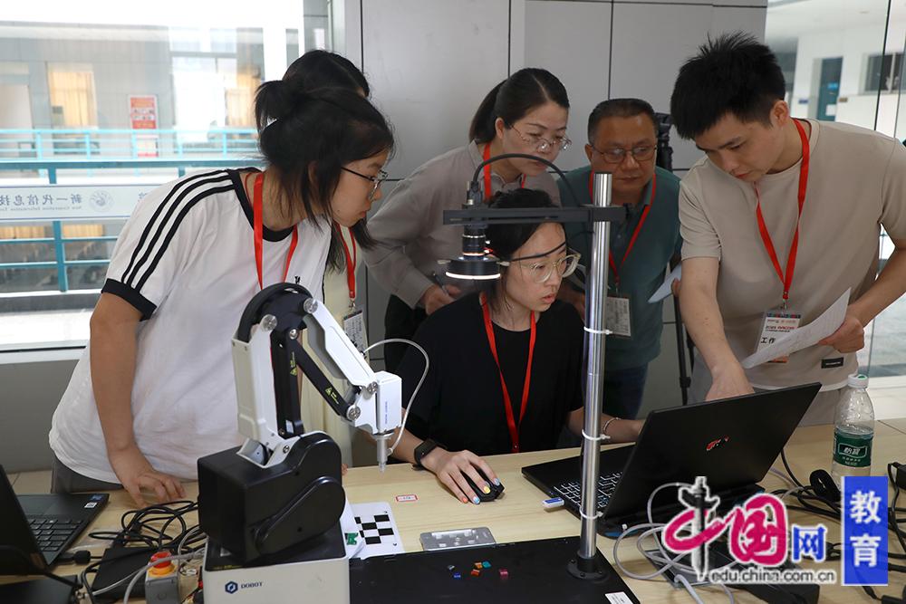 2025睿抗机器人开发者大赛江西省赛 数字文化创意软件开发引领创新热潮